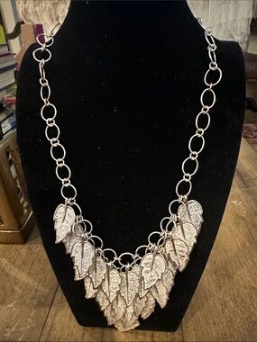 Sterling Silver Leaf Cluster Statement Necklace - Women Jewelry